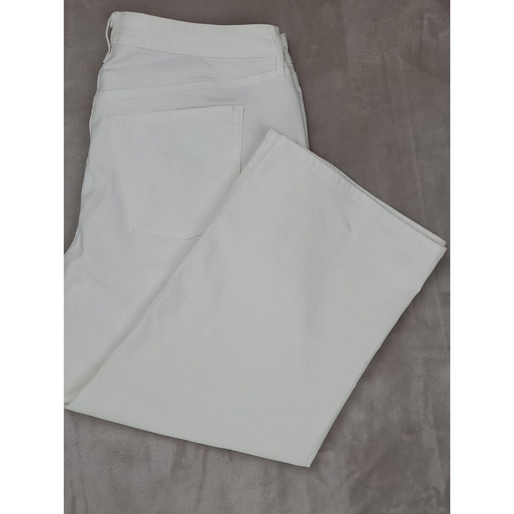 Old Navy | Women's 20 Short | WOW Wide Leg | Calla Lily White